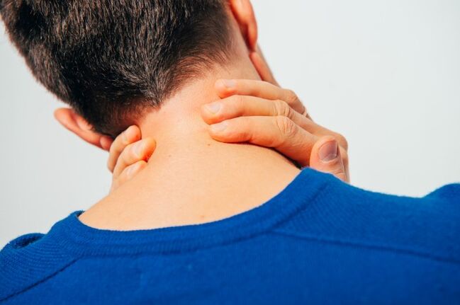 Simptomi osteohondroze materničnega vratu