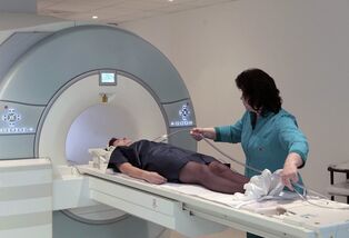 MRI hrbtenice za prepoznavanje vzroka bolečine v križu