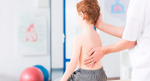 Spodnja bolečine v hrbtu pri otroku